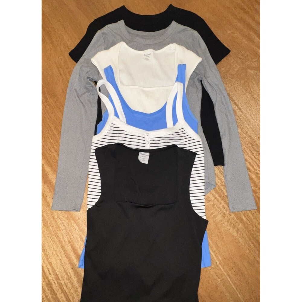 No Boundaries Juniors Crop Top, Tank Top, And Tshirt Lot XS-L - Six Shirts Total